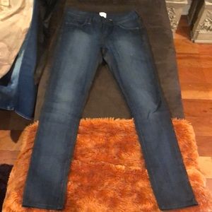 Rich & Skinny jean w/ black wet look. Size 27!